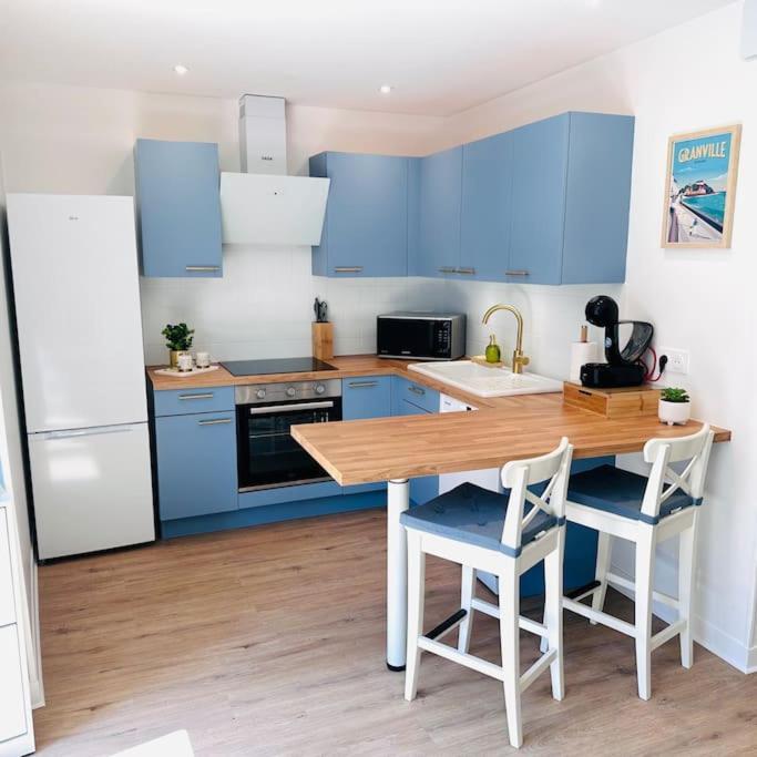 Appartement Au Coeur De Granville Kültér fotó